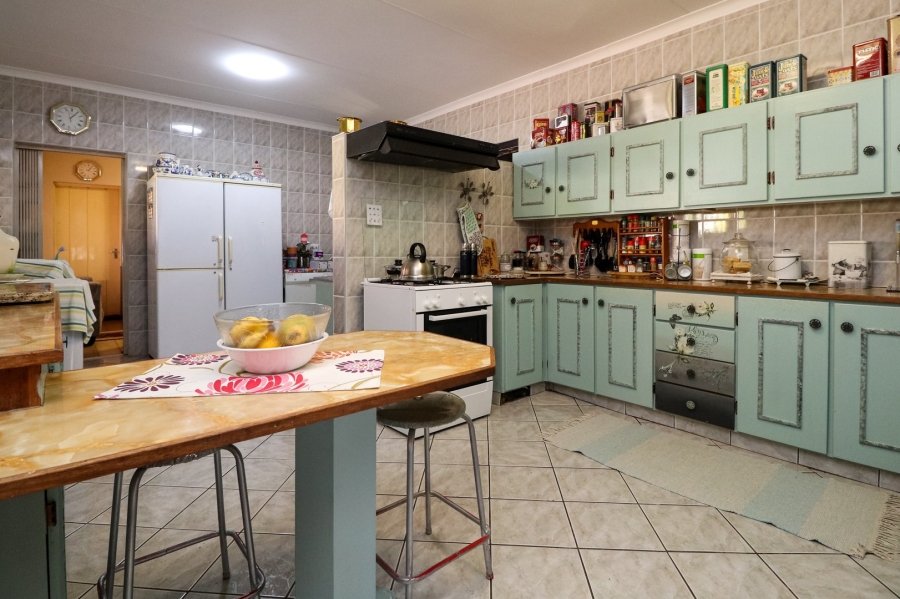 3 Bedroom Property for Sale in Flimieda North West